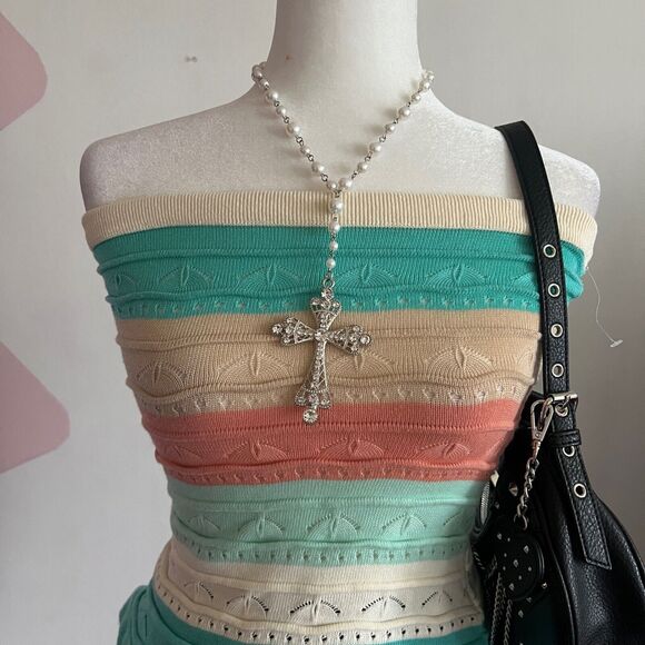 SOLD OUT - Picture 2 of 5